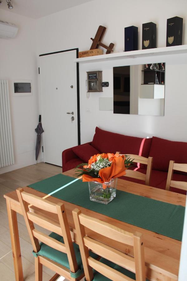 Little Secret Apartment By Wonderful Italy بولونيا المظهر الخارجي الصورة