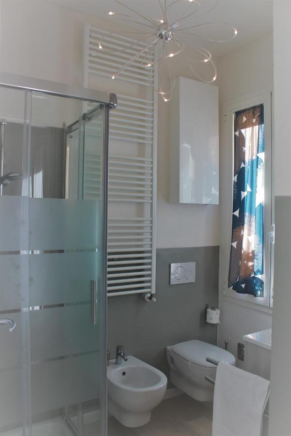 Little Secret Apartment By Wonderful Italy بولونيا المظهر الخارجي الصورة
